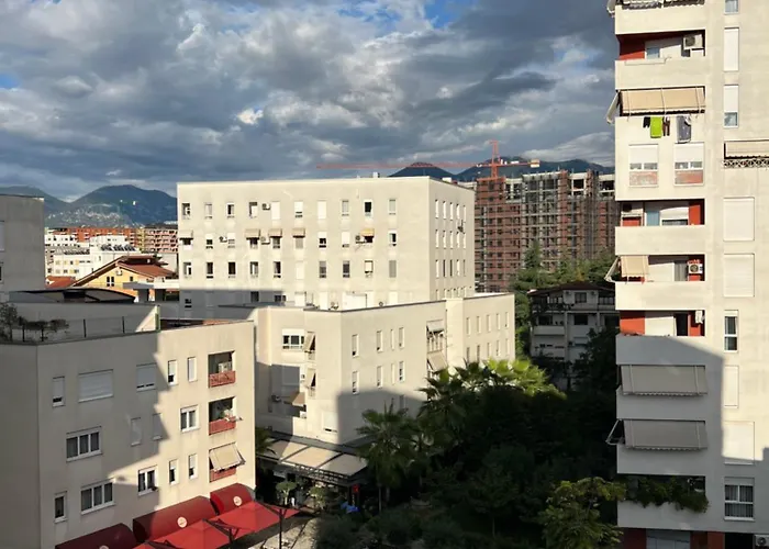 Magnet Comfort Homes 64 *